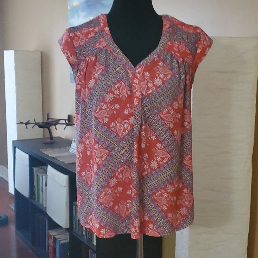 Olive and oak blouse sz large